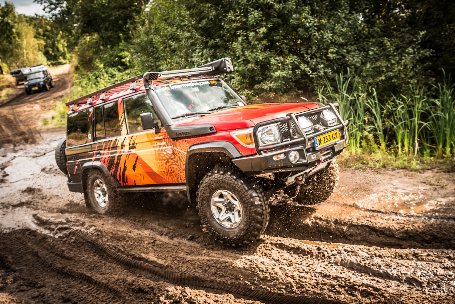 H&R Loo Offroad
